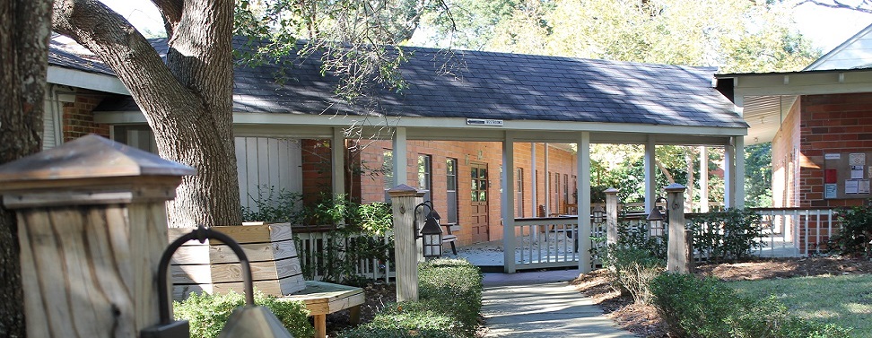 exterior view of classroom complex on Baldwin County Campus 